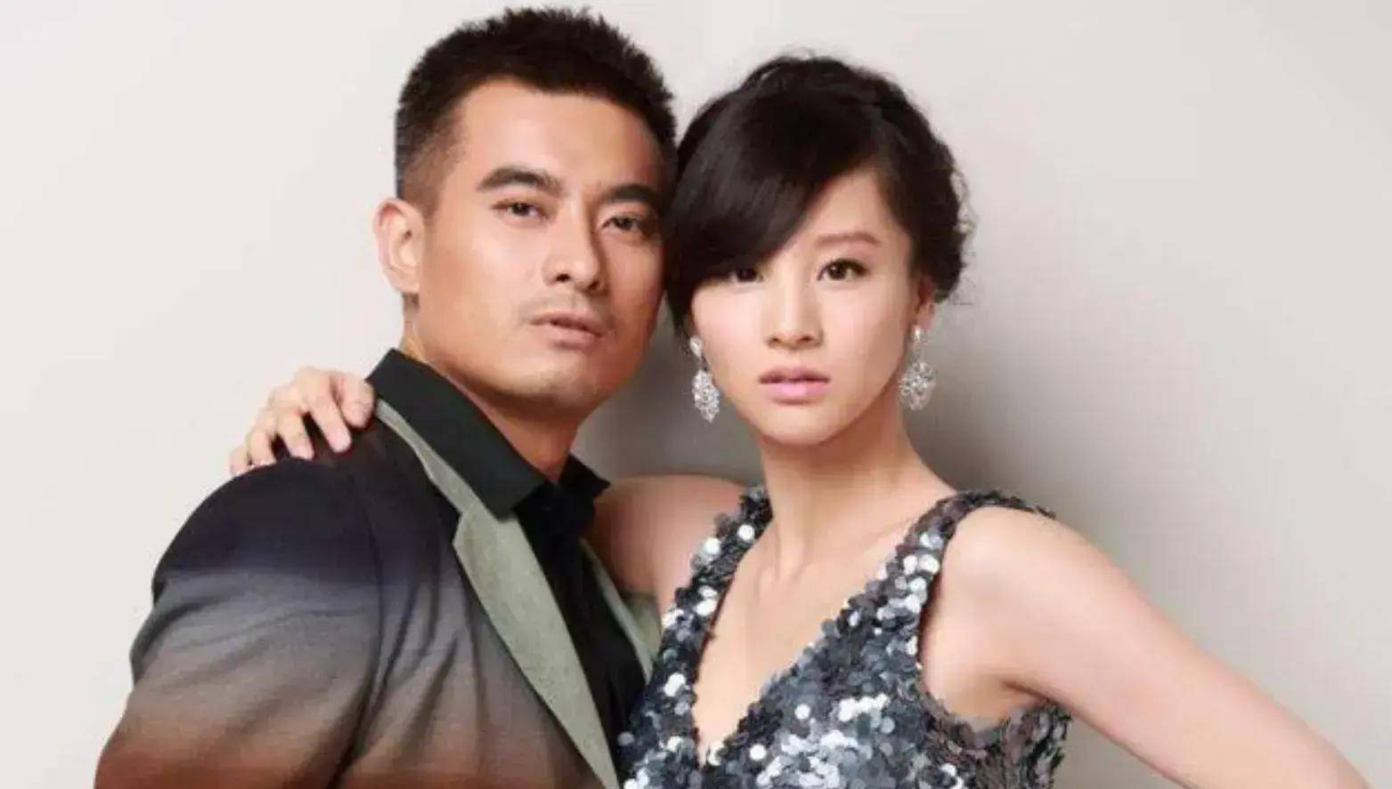 演员陈龙：和章龄之15天闪婚，结婚11年感情依旧，让人羡慕！