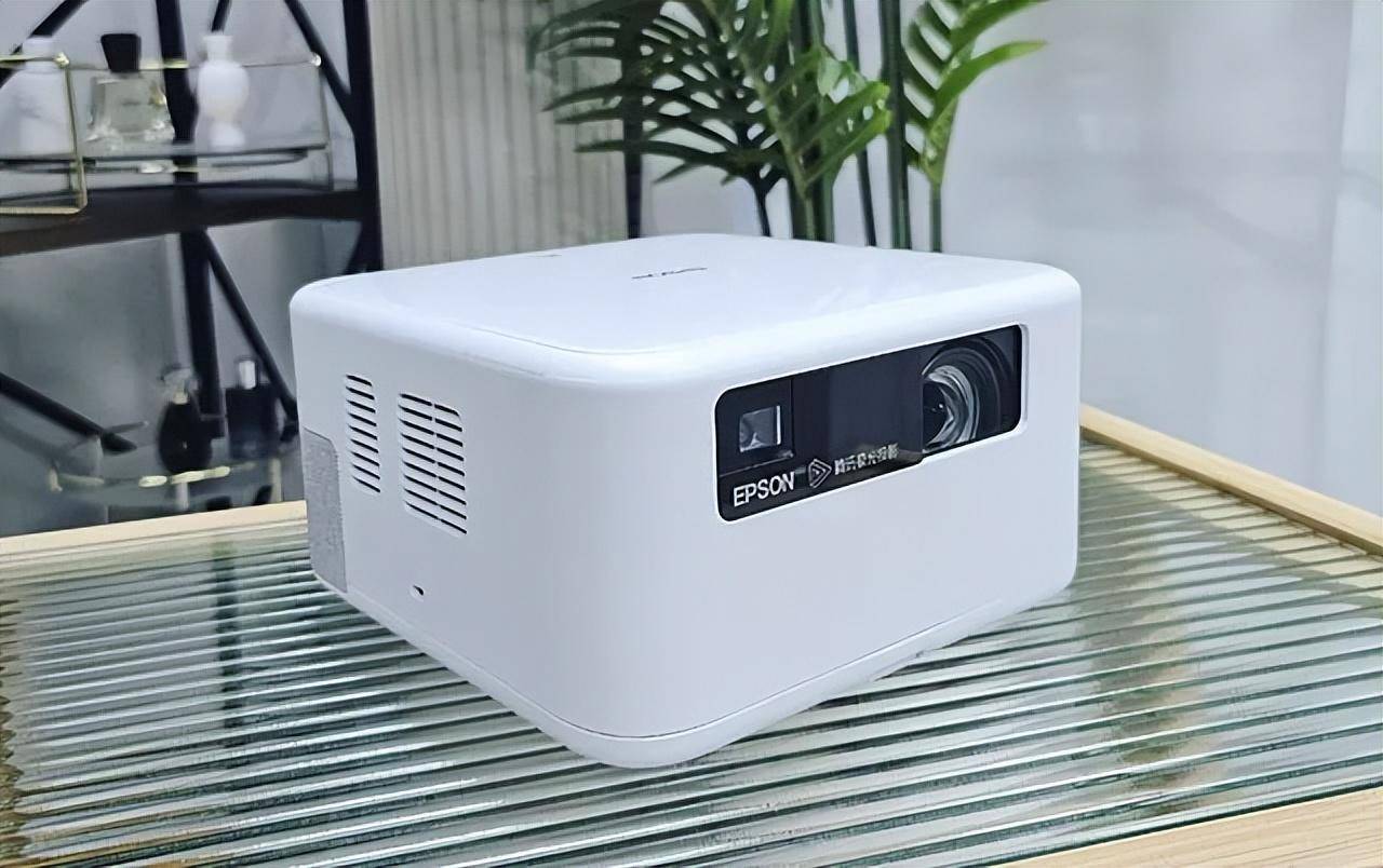哪个牌子好？盘点10款最值得入手的家用投影仪推荐j9九游真人游戏第一品牌2024年家用投影仪买(图11)