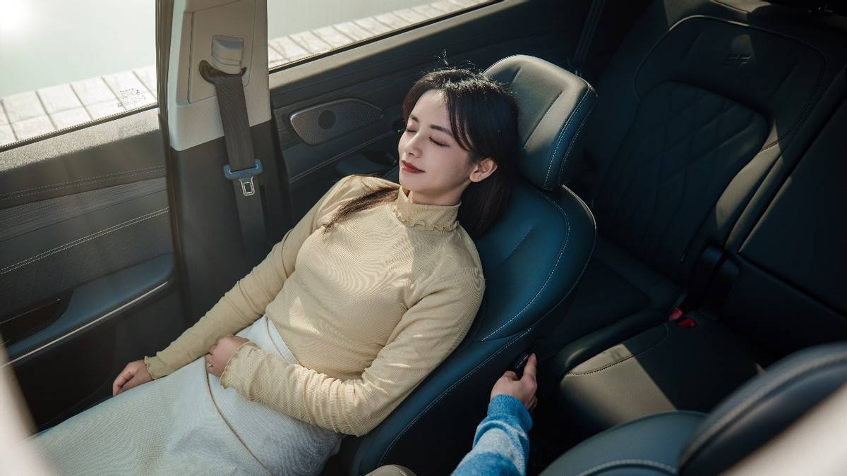 大家庭大七座旗舰SUV，捷途X90PRO预售仅12.99万元起