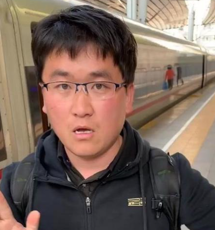 对郭德纲指名道姓，网红姜涛曾被老郭批没才艺，两人到底有何恩怨