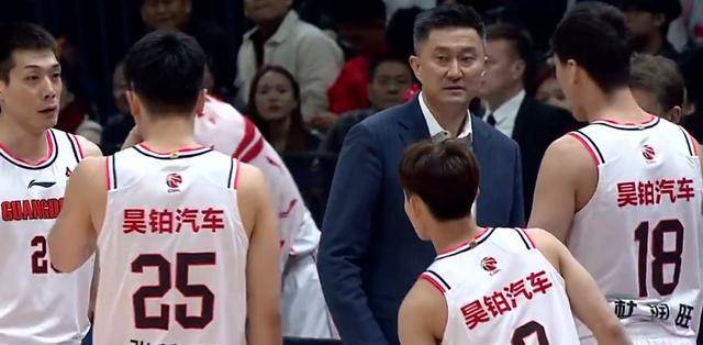 威姆斯砍下32分广东宏远三连胜北京北控杜锋高情商赞闵鹿蕾