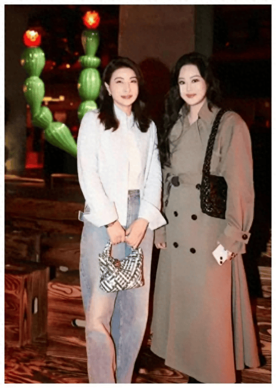 杏彩体育登录注册当年谣言惊悚八卦吓人后来才知她的故事绝非拜金
