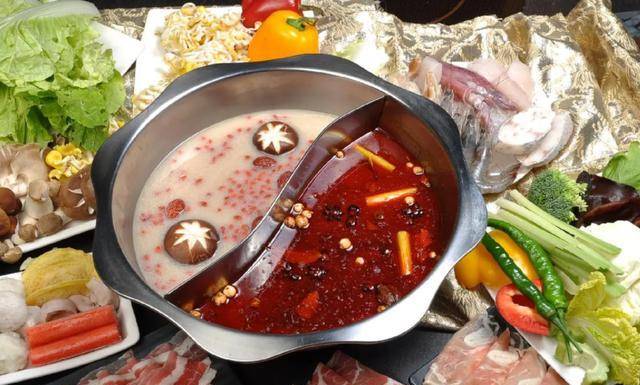 原创重庆美食攻略十大必吃排行榜：在家也能吃到重庆美味，每道都独特