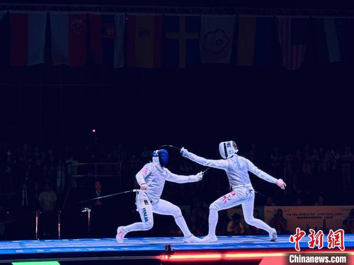 中国香港男子队主场夺花剑世界杯首面团体赛金牌 第1张