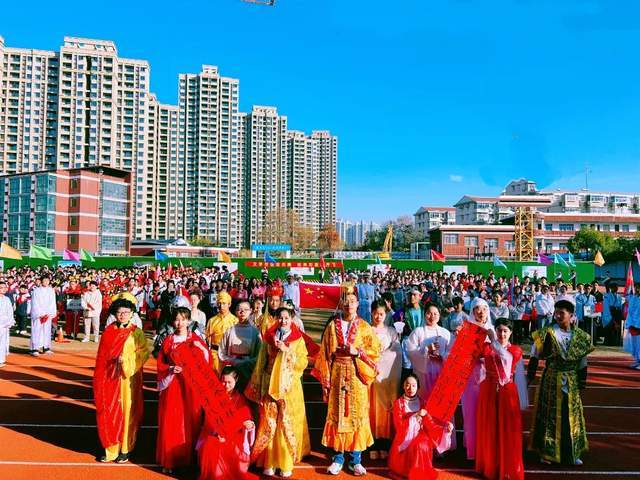 封顶！亮相！不一样的金中西善即将焕新绽放