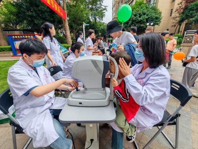 中工网 🌸王中王一肖中特4933333🌸|时评：提升全民健康素养，共建共享健康中国