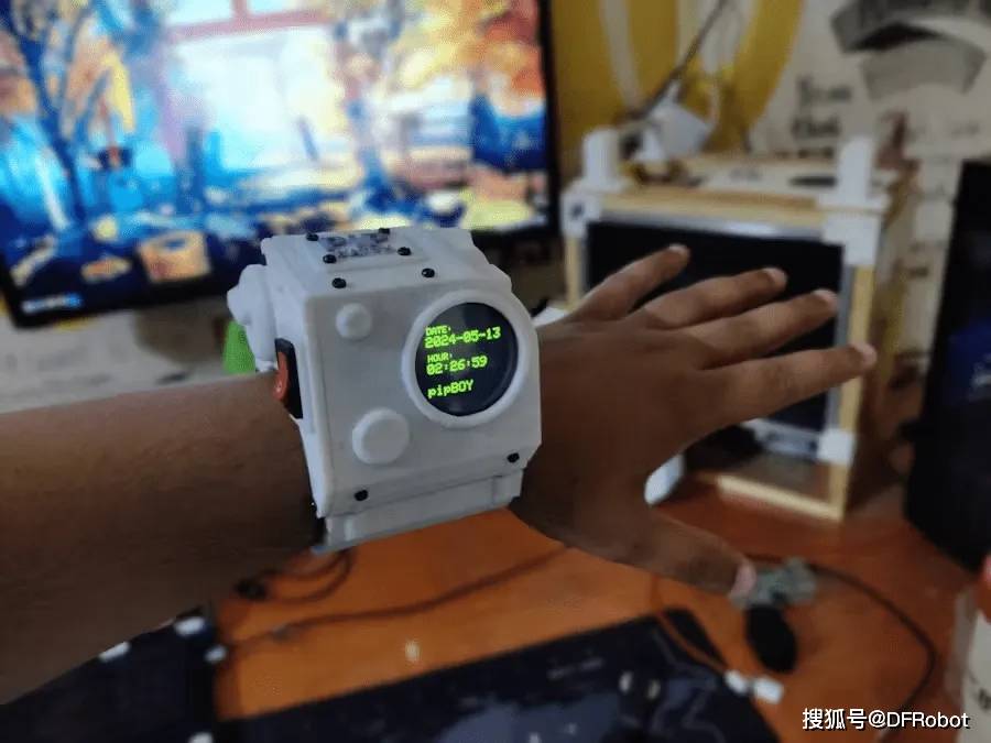 迷完美体育你行星着落器时钟、迷你激光测距仪、便携式磁场检测｜DF创客周刊（第85期）(图4)
