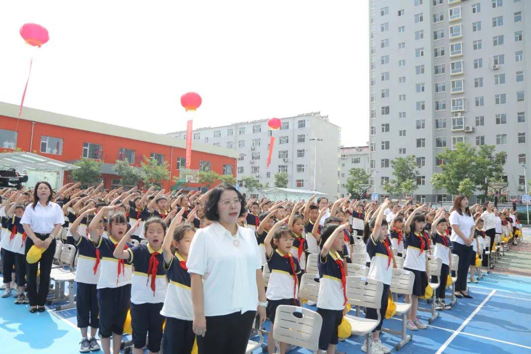 头条：香港/澳门资料大全-家庭教育公开课 | 2024年第一期预告