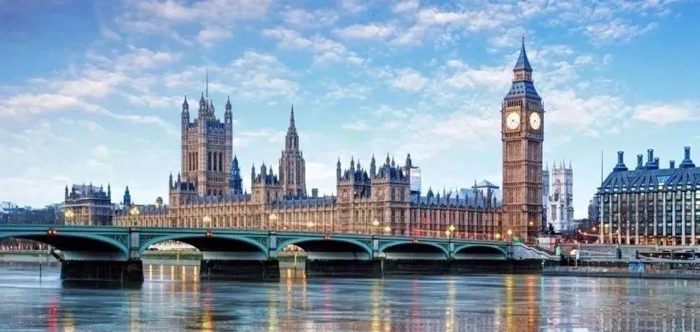 英国留学费用一年多少-英国留学学校推荐-英国留学好不好留学必看