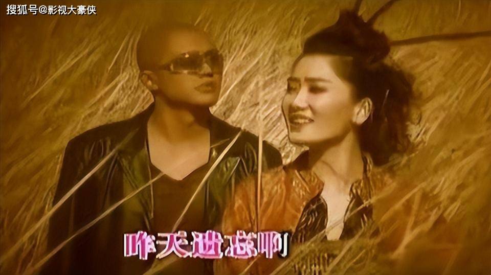 原创玲花终于承认！凤凰传奇“特殊关系”瞒不住，原来我们被骗20多年