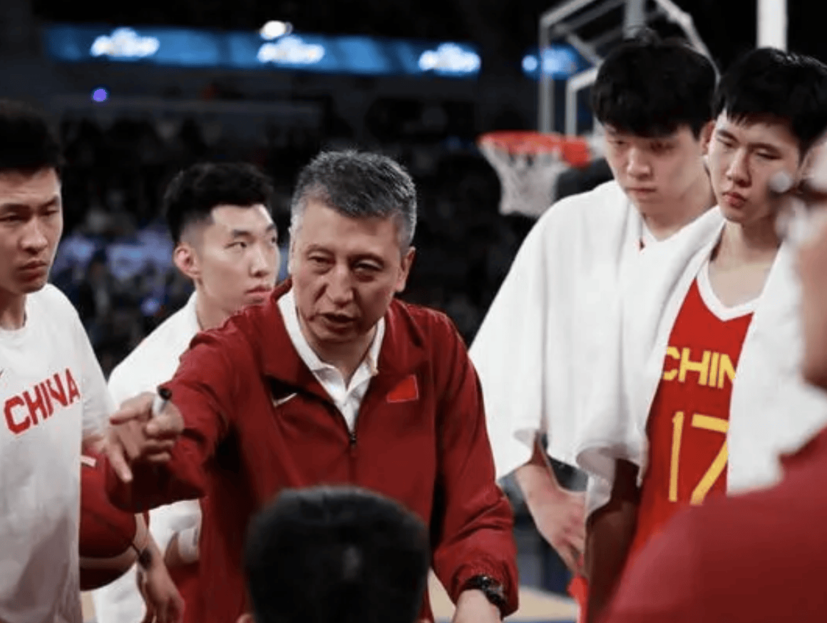 争议！郭士强正式转正执教中国男篮 带队热身10连败引一片骂声