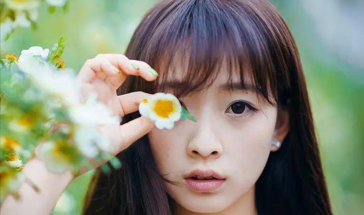 许嵩：网络音乐三巨头之一，出道多年竟无绯闻，如今终于铁树开花