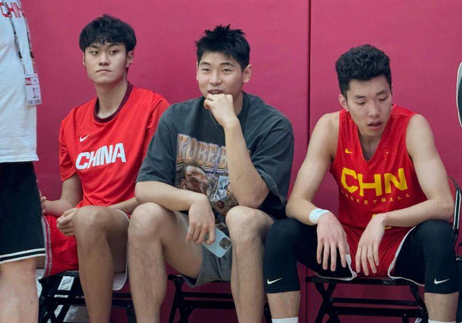 🌸九派新闻【澳门一码中精准一码免费中特  】|没人情味！NBA科比父亲追悼会瓦妮莎冷漠应对，到处游玩度假  第2张