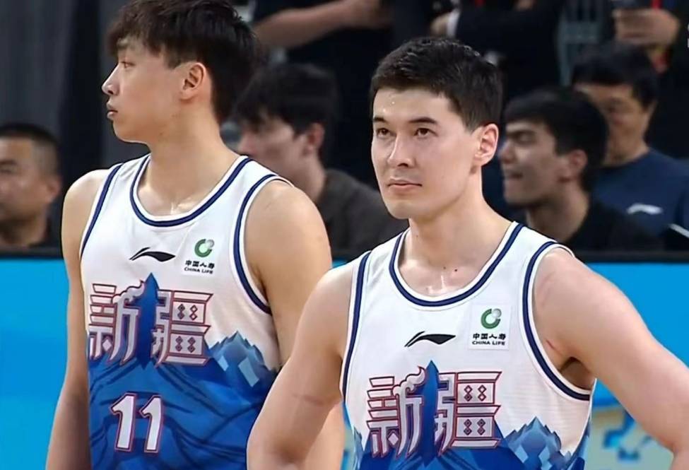 新疆男篮第三外援浮出水面，NBA级别后卫有望加盟，上赛季4+2+2！