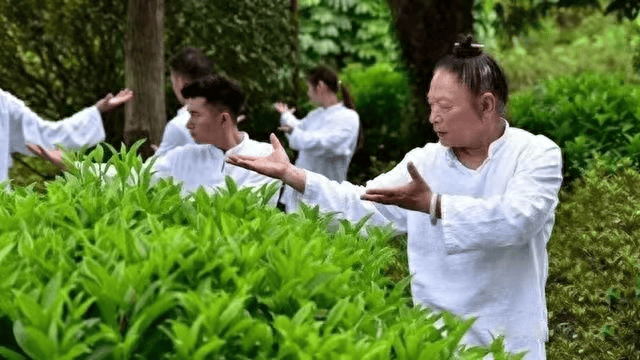 传承养生之道、开启健康人生——武当第十四代弟子清宵老道