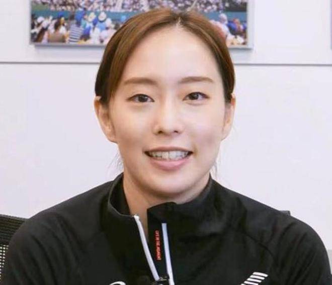 为什么拒绝石川佳纯?王楠为马龙庆生 谁注意夏露的举动反应真实