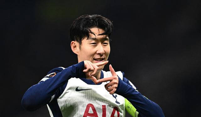 英超联赛免费高清直播+实时赛程+积分预测（2025赛季全覆盖）英超球员薪资揭秘！德布劳内周薪360万 孙兴慜171万 瓦尔迪126万