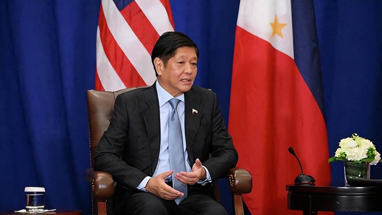 三大航母战斗群齐聚南海，菲防长通知中国，部署中导谁也管不着！