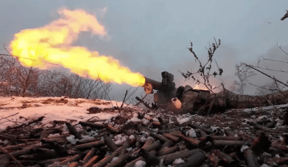 俄攻势加大,乌损失3600平方公里领土,逃兵倍增!法“暗中”助俄? 俄攻势加大,乌损失3600平方公里领土,逃兵倍增!法“暗中”助俄?