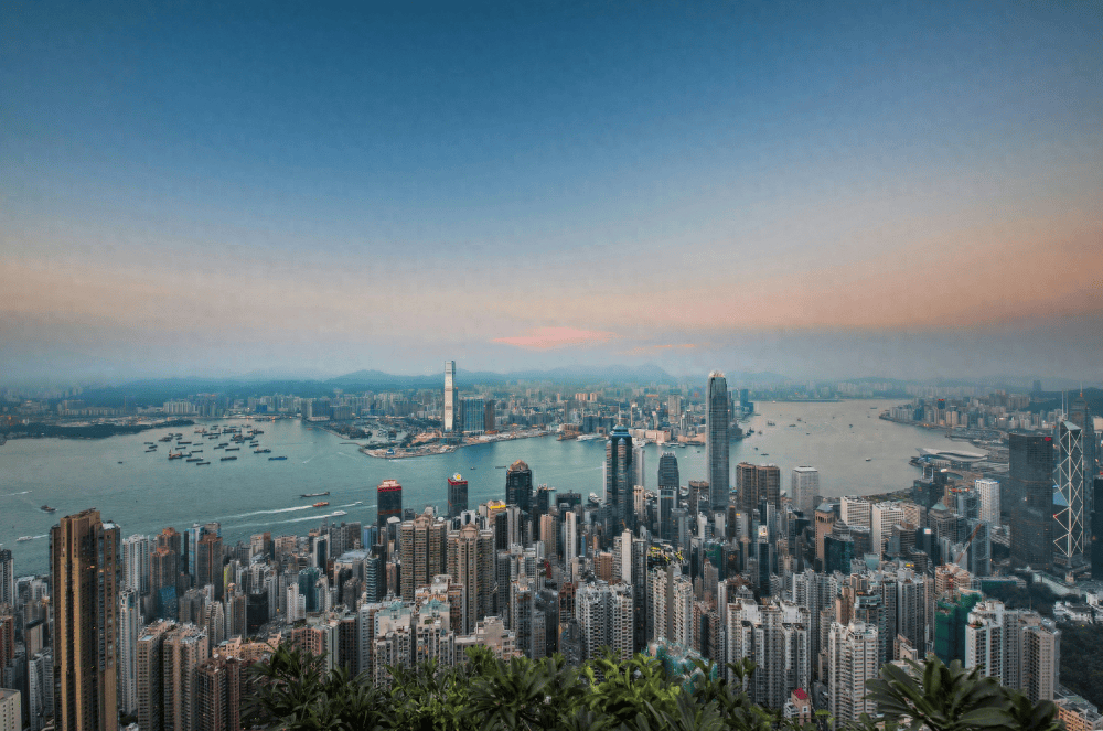 龙8long8，全面解读香港注册公司流程及费用银河“生意星和事业星”为创业赋能！
