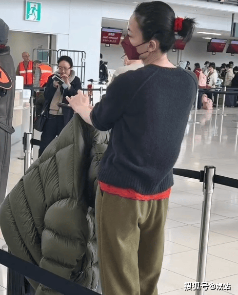 曝王菲被央视导演组劝退，因周深不同意合唱，无望五登春晚舞台
