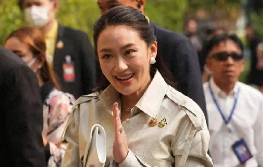 见到中方高层之前，泰国总理先兑现承诺，中国回了2份“大礼”