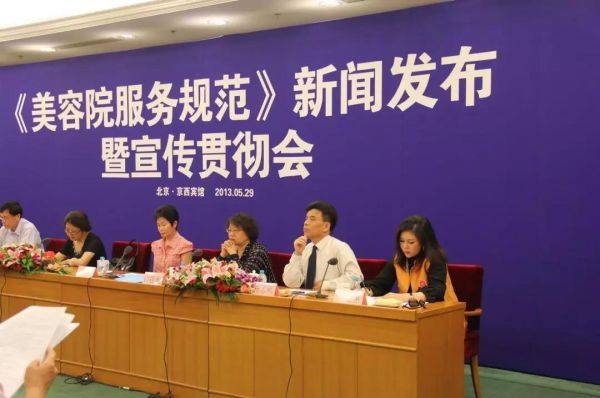 从深圳到全国：解码梦圆皇宫美半岛体育,半岛体育官方网站,百家