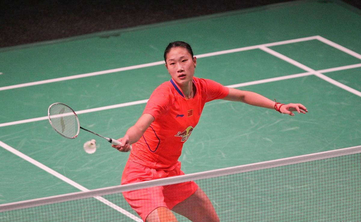 前国羽一姐孙瑜时隔七年重返赛场，昔日双料世界冠军引发球迷热烈怀念