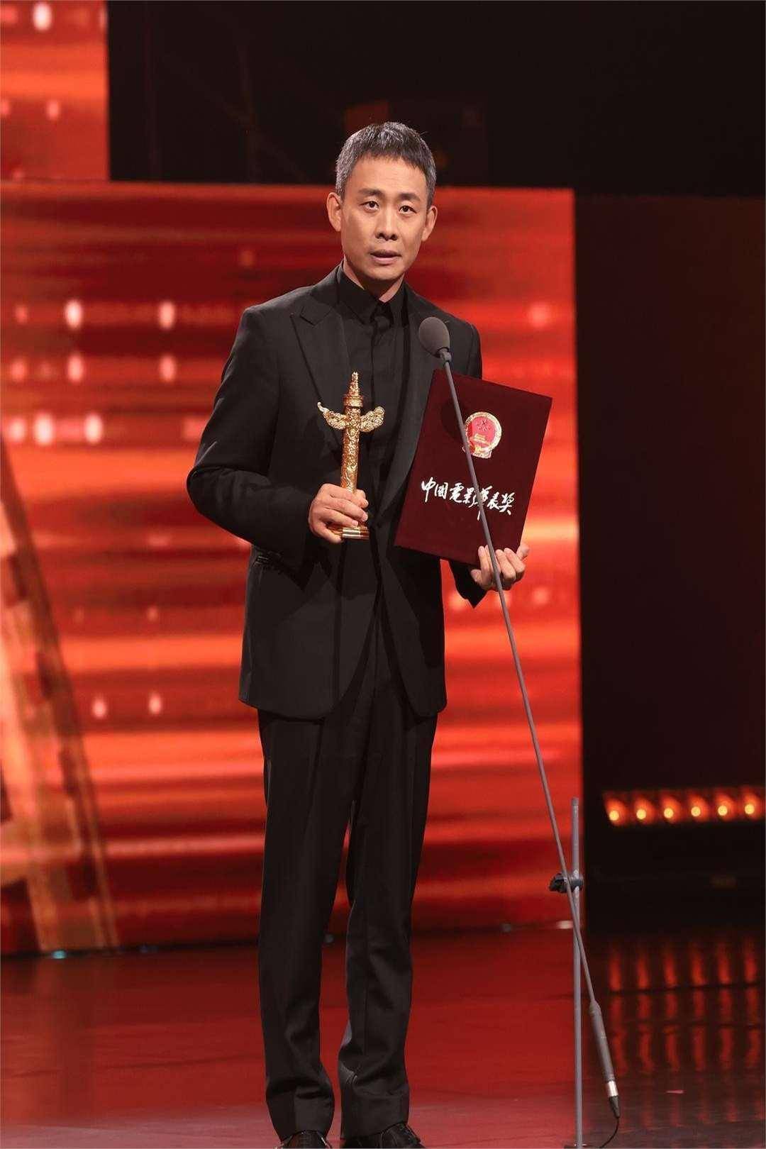 张译拿到影帝后！仅过了3分钟，做出息影决定，原因很现实