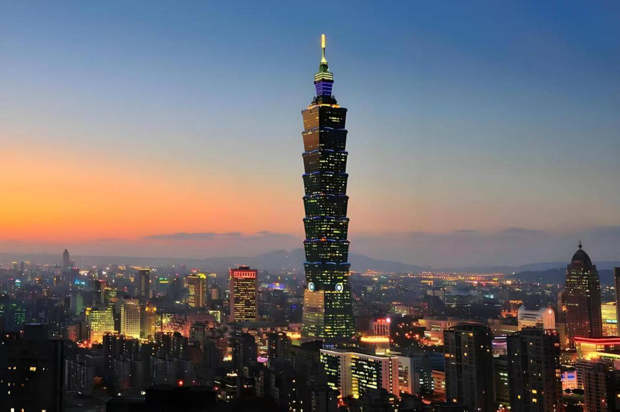 敢动台岛？美军突然铤而走险！解放军不再口头警告，释放信号强烈