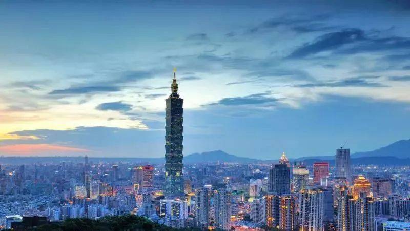 岛内突现“投降声”，大批台军辞职，解放军开始反制，统一指日可待