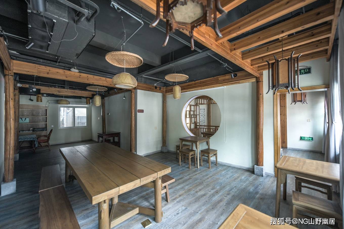 星空体育APP黄山最知名小吃店：在疫情影响下极为萧条能否有幸躲过此劫？(图3)