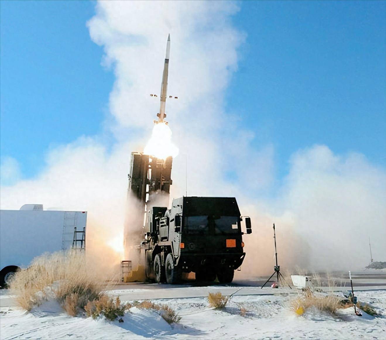 美国的又一款超级武器，成功后将拦无可拦，防空系统如同虚设​​