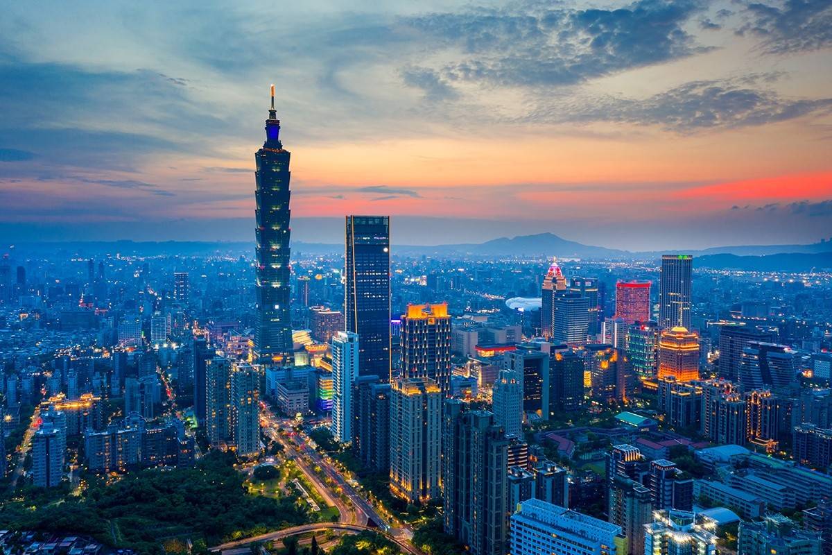 特朗普谈“中国”与“统一与和平”，“台独”还能睡踏实吗？