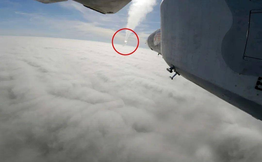 AIM120也有了！朝鲜公开展示新型中距先进空空弹技术哪里来