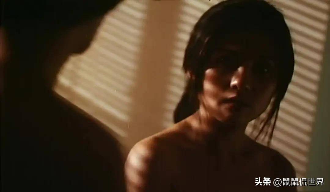 三级片女皇陈雅伦：经典作品回顾，风情万种，时代印记永存！