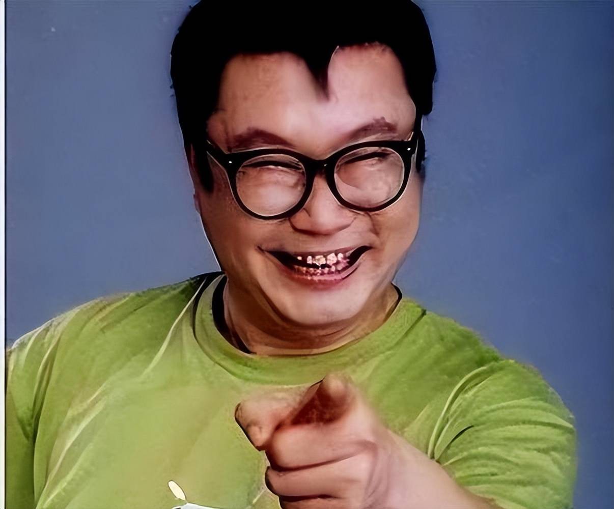 尹相杰现状：靠接商演生活，身形消瘦判若两人，和小妻子很恩爱