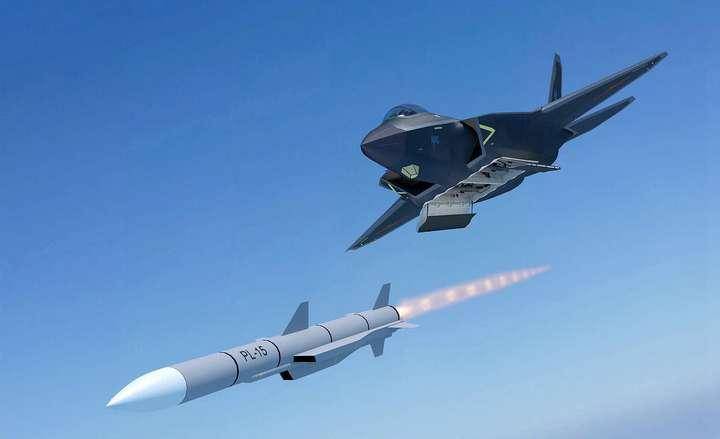 原创             日军官称霹雳15E“反向虚标”，中国自用版能把日本F35击落在机场