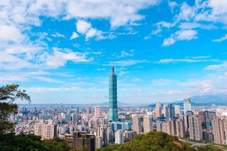 “真正敌人”现身，果然不止美国？国台办一锤定音，信号不简单