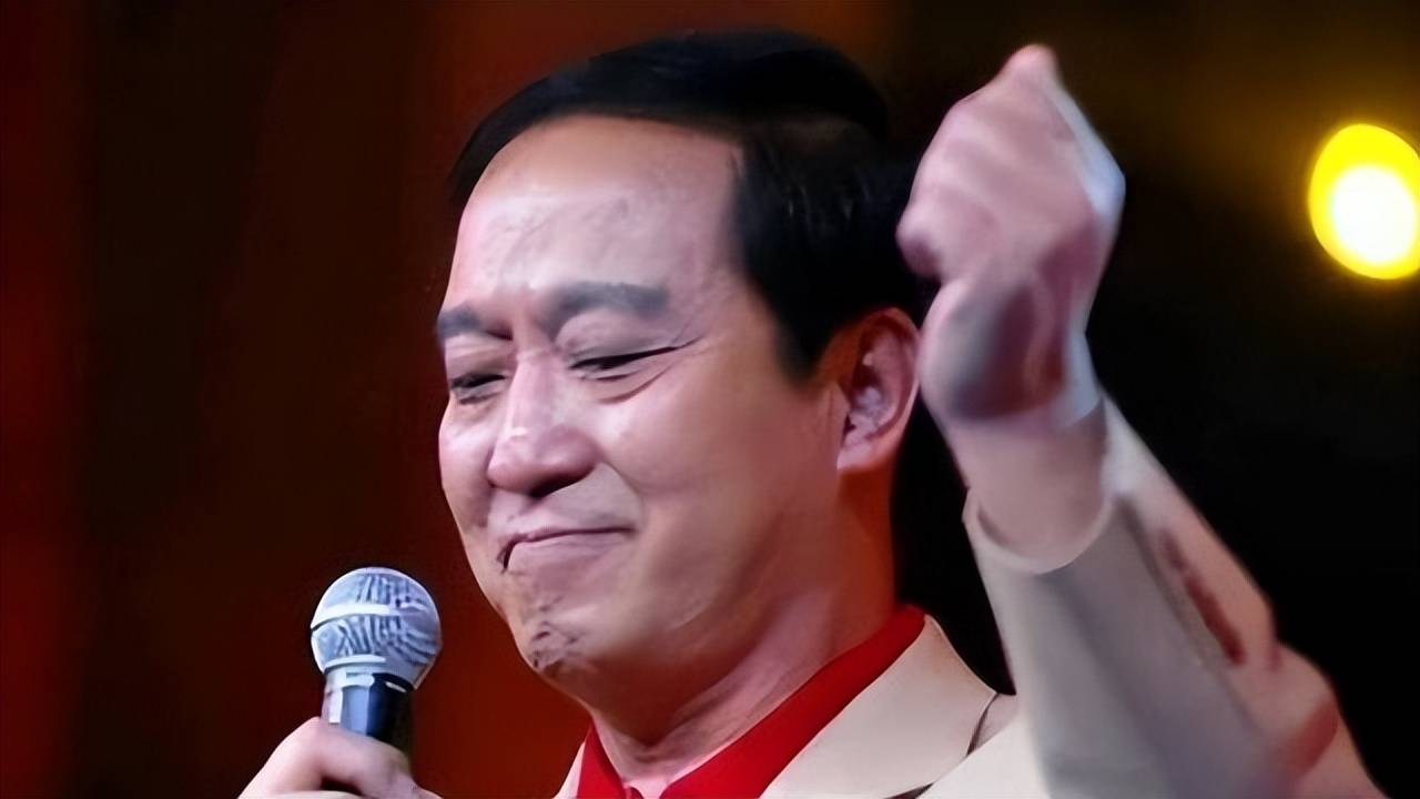 因“裸捐”散尽家财，而后妻离子散，75岁晚景凄凉的他，后悔吗？
