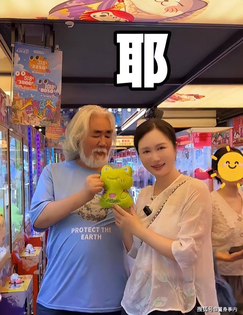 张纪中遭爱妻公开批评：体力不及年轻人，满身汗臭性格暴躁