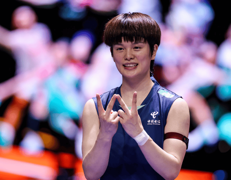 原创             攻克日本魔鬼主场！王祉怡2-0霸气横扫山口茜，晋级女单决赛