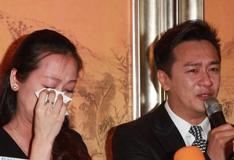 TVB女星自曝拍戏被骚扰，对方是受人尊敬老前辈，不止一次对人出手