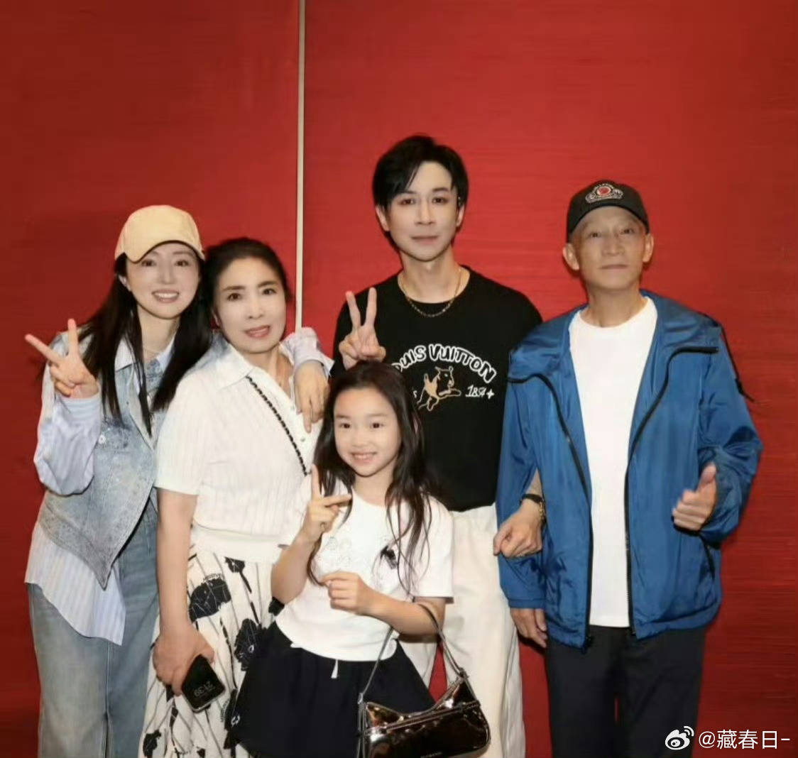 董璇自曝婚后选择和张维伊分居，网友：新婚即分居会影响夫妻关系