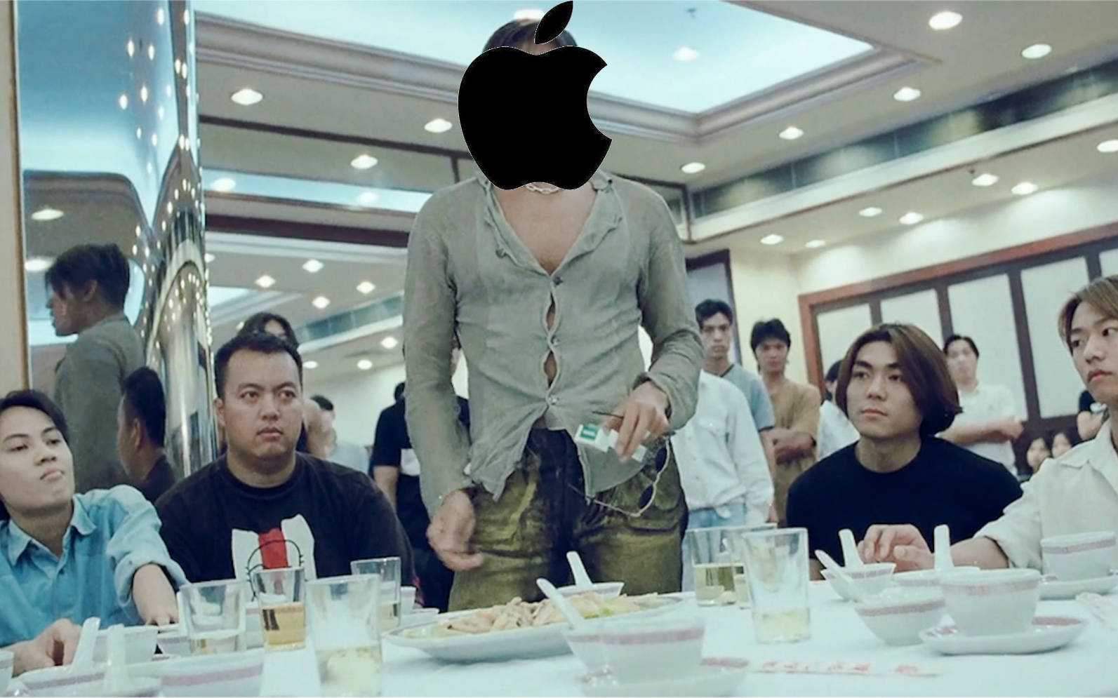 原创             苹果掀桌子，8X连续光学变焦要来了，iPhone获得史诗级提升