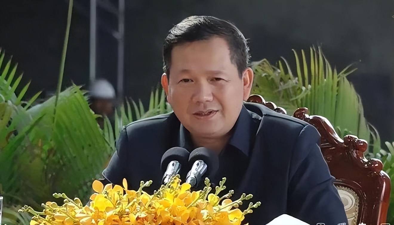 洪森刚一搬出中美，刚说完开战的泰国，立马换了副面孔称愿意谈