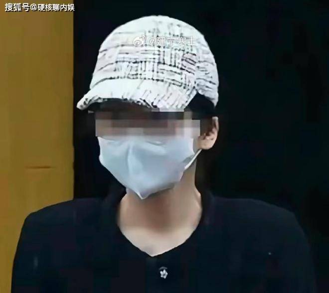23岁劳斯莱斯女车主后续：杨兰兰身份疑被扒，正面也曝光了！