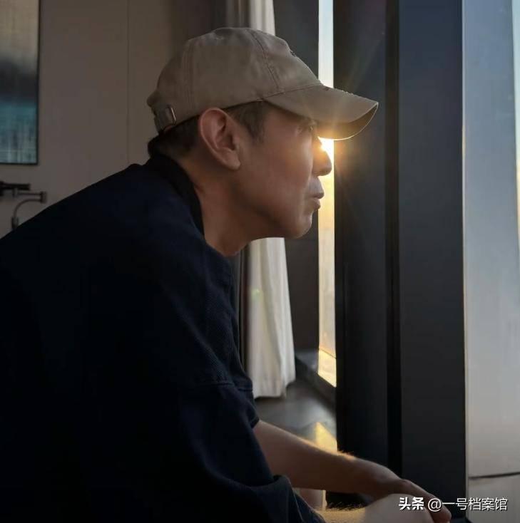 这一次，54岁的于和伟只用了一个动作，就让唐国强“跌落神坛”