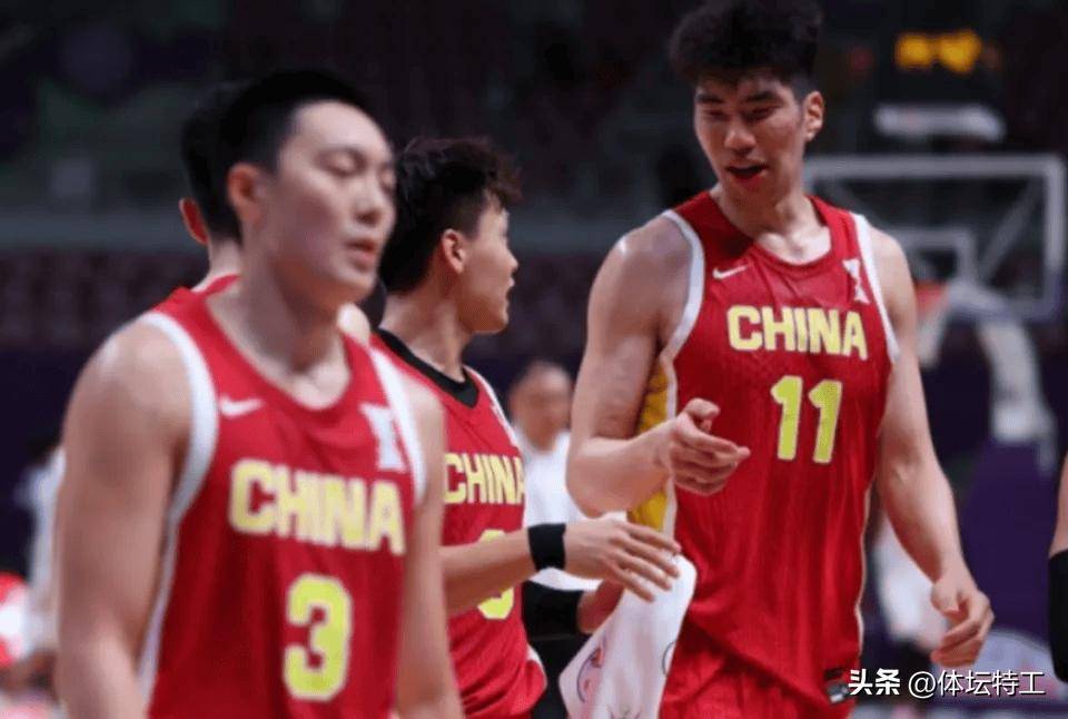 欧洲篮球联赛中文网__赛程比分+球队资讯+盘口分析2年前王哲林剧情在他身上重演？亚洲都打不明白去欧洲当球童？