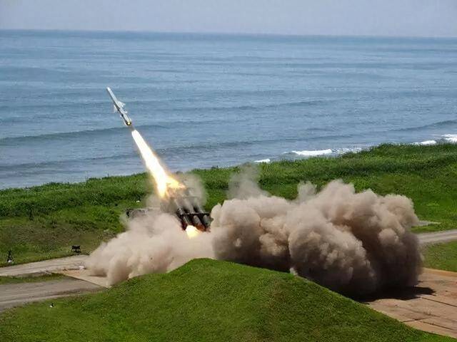 霹雳-15E残骸放在手里3个月，无法破解中国导弹技术的印度